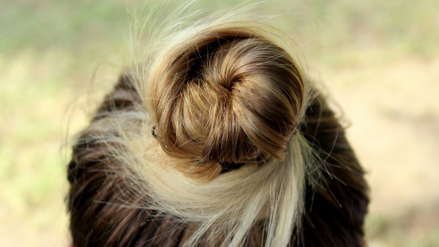 Bahaya Mengikat Rambut Terlalu Kencang