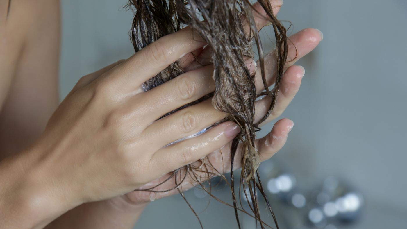 Apakah Rambut yang Mudah Lepek Boleh Pakai Conditioner?